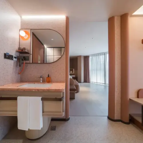 Superior Queen Room